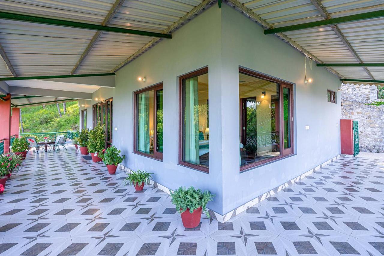 Stayvista At Cecil Cottages With Barbeque, Hill View Kasauli Exterior foto