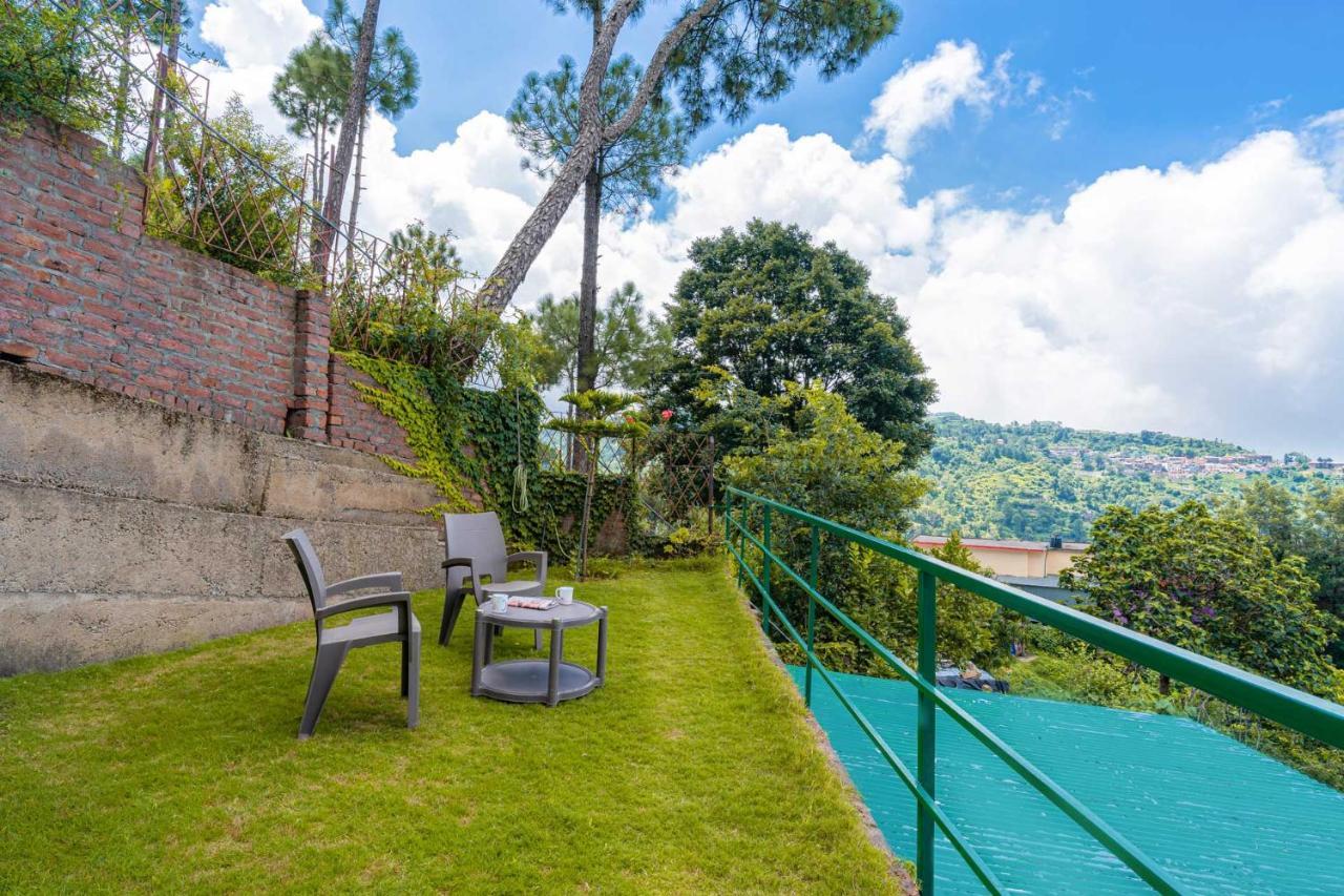 Stayvista At Cecil Cottages With Barbeque, Hill View Kasauli Exterior foto
